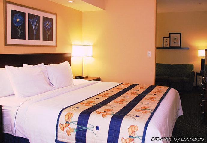 Springhill Suites Prince Frederick Eksteriør billede